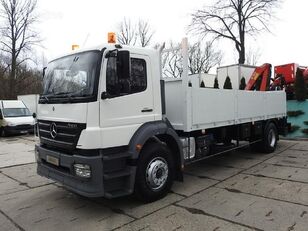 Тентованный грузовик Mercedes-Benz Unimog U4000